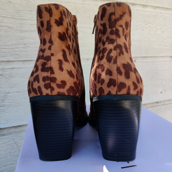Madden girl Klicck Ankle bootsLeopard Bootie Women'sSize 10M - Picture 9 of 13